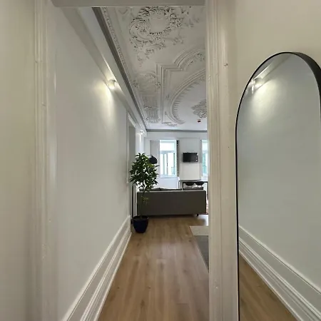 Your Base Art District * Πόρτο