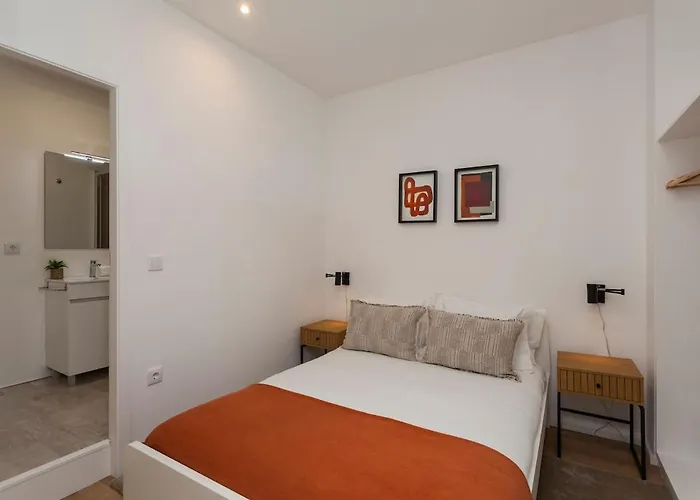 Your Base Art District * Πόρτο