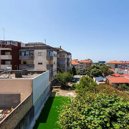 Апартаменты Your Base Porto Art District *