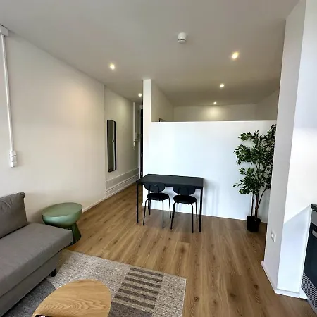 Apartman Your Base Art District