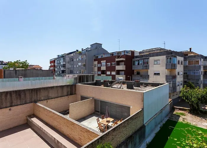 Your Base Art District * Porto