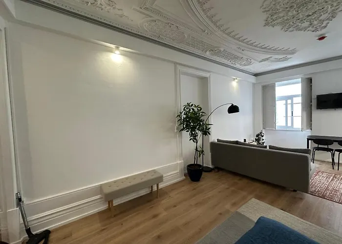 Your Base Art District Apartment Porto