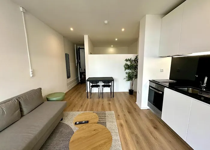 Your Base Art District * Porto