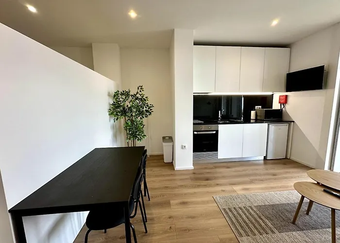 Your Base Art District Apartment Porto