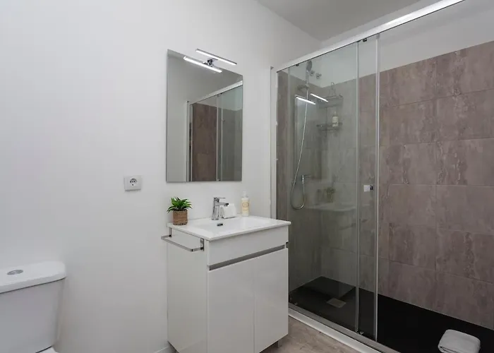 Your Base Art District * Porto