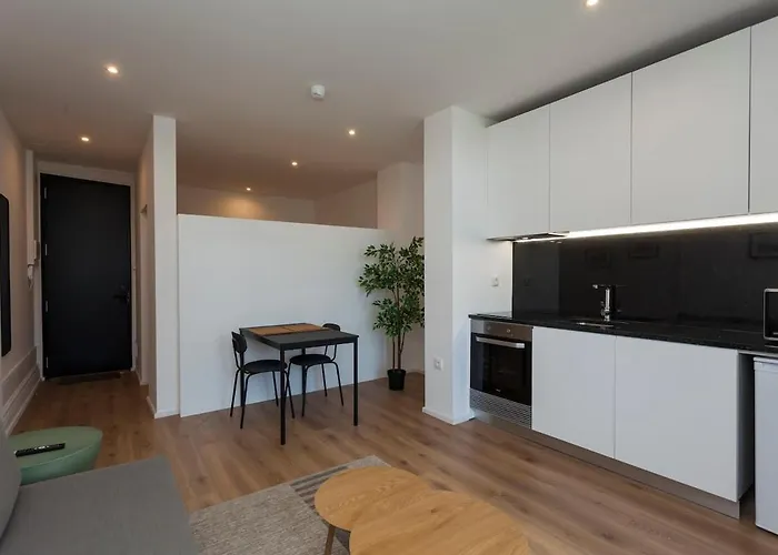 Your Base Art District Oporto